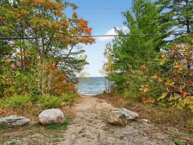 House for rent in Tiny, Ontario