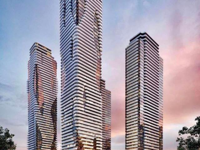 Apartment for rent in Interchange Hwy 400 & 7, Vaughan
