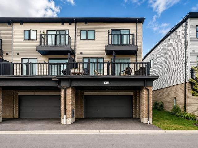 Townhouse for rent in Taunton, Oshawa