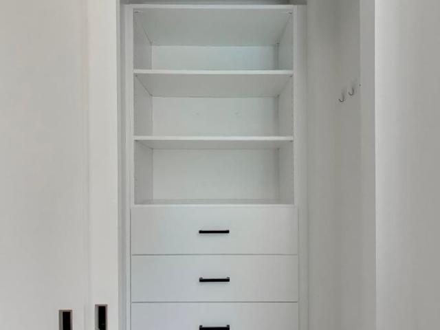 Apartment for rent in High Park North, Toronto