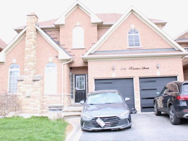 Apartment for rent in Taunton, Oshawa