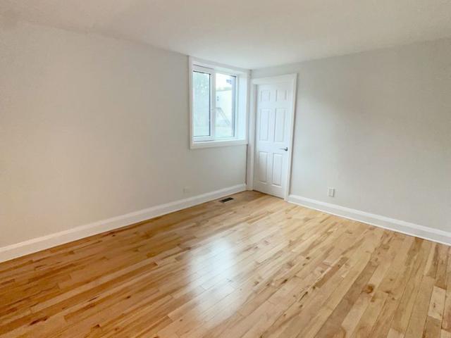Apartment for rent in Mulhurst Bay, Ontario