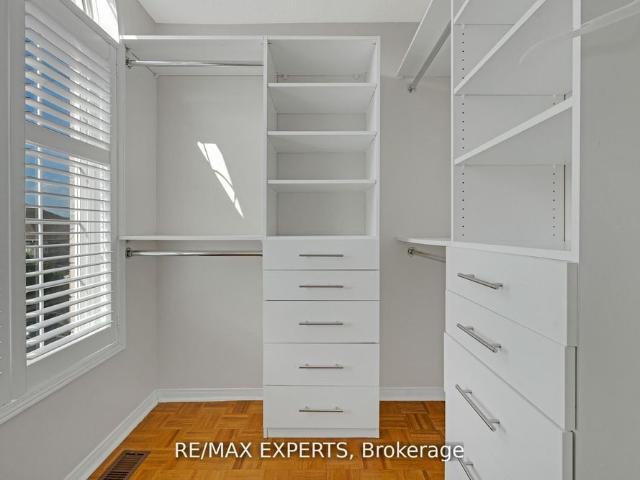 Apartment for rent in York, Ontario