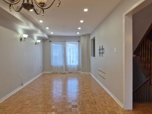 Apartment for rent in York, Ontario