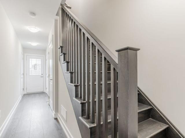 Townhouse for rent in Ancaster, Ontario