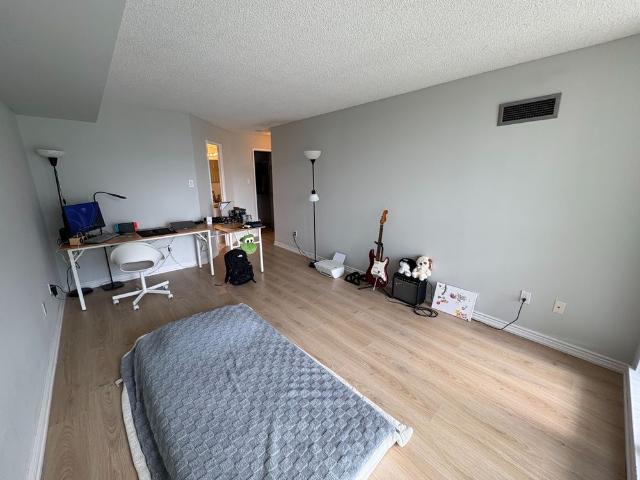 Apartment for rent in York, Ontario