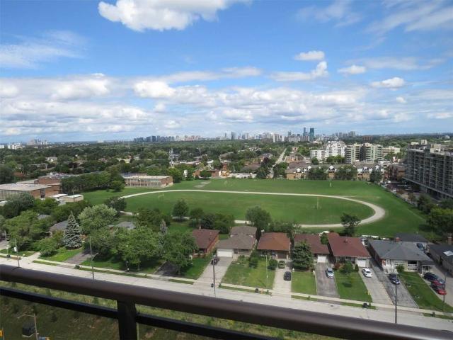 Apartment for rent in York Centre, Toronto