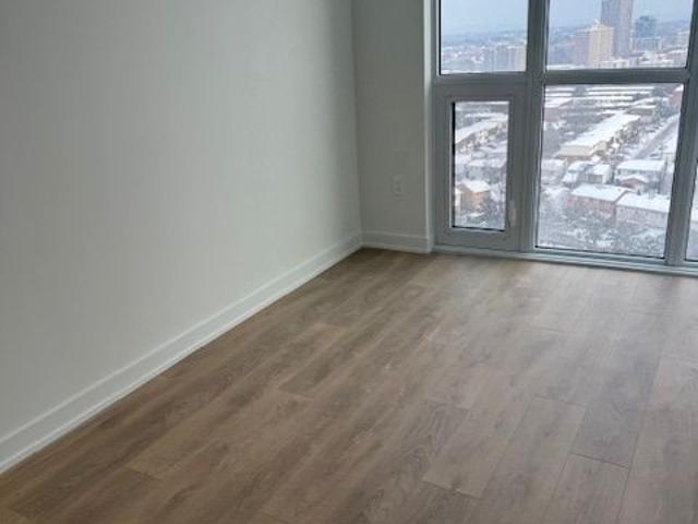 Apartment for rent in Mississauga Valleys, Mississauga
