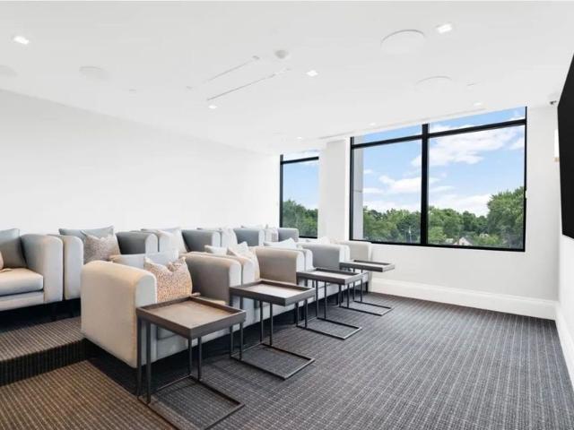Apartment for rent in Steeles Corners, Markham