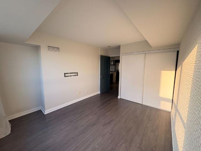Apartment for rent in Etobicoke—Lakeshore, Toronto