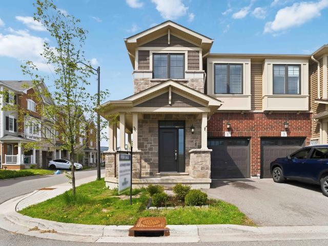 Townhouse for rent in Vincent, Hamilton