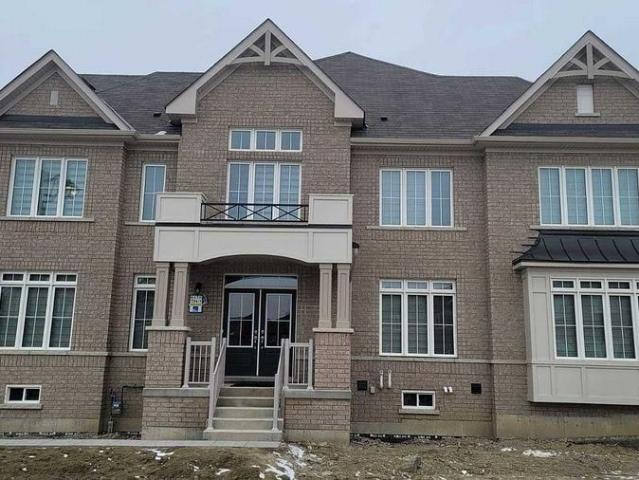 Townhouse for rent in Caledon, Ontario