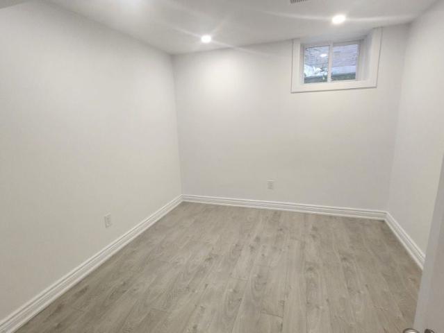 Apartment for rent in Vaughan, Golden Horseshoe
