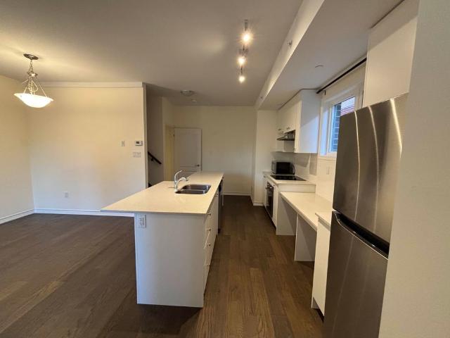 Townhouse for rent in Don Valley East, Toronto