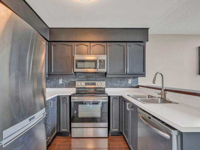 Apartment for rent in Etobicoke—Lakeshore, Toronto
