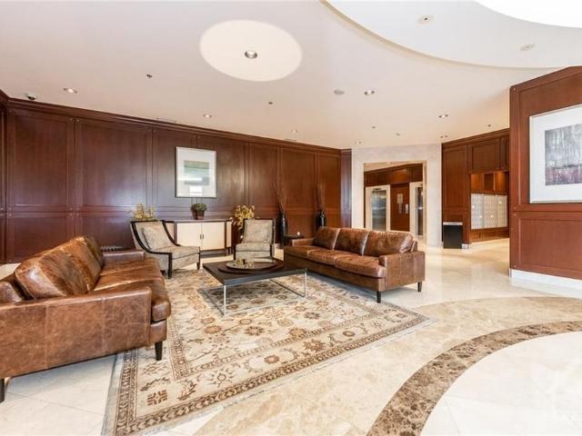 Apartment for rent in Byward Market, Ottawa