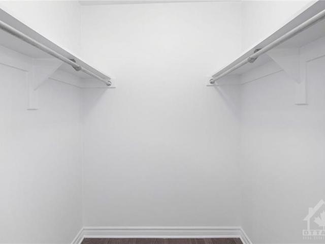 Apartment for rent in Mulhurst Bay, Ontario