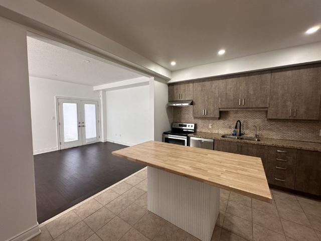 House for rent in Ardagh Bluffs, Barrie