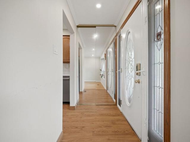 House for rent in Burlington, Ontario