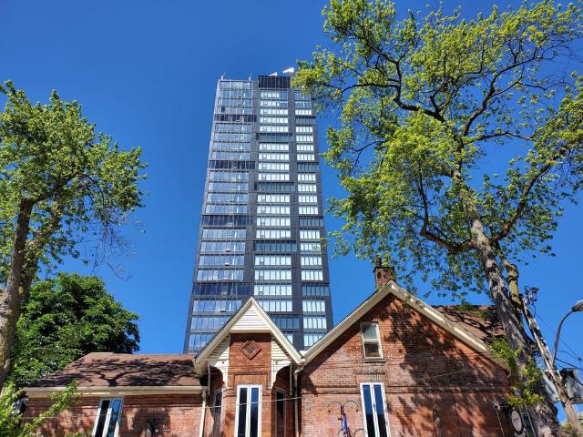 Apartment for rent in University—Rosedale, Toronto