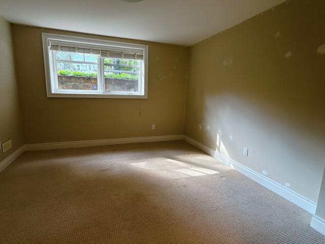House for rent in Oakville, Ontario