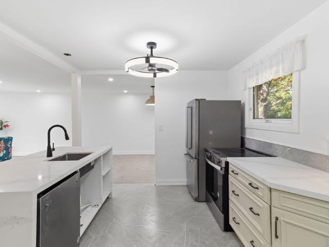 House for rent in Bronte, Oakville