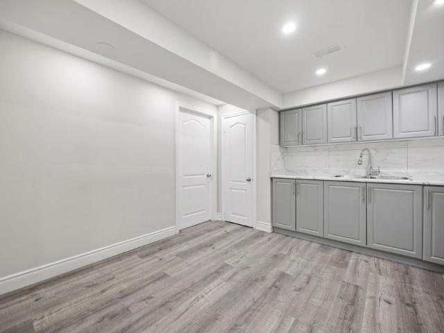 House for rent in Brampton, Golden Horseshoe