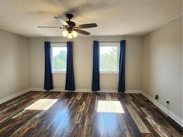 Townhouse for rent in Oakville, Ontario