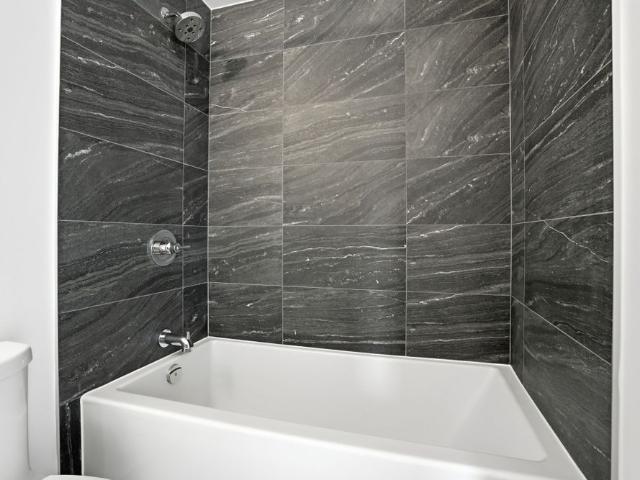 Apartment for rent in Burlington, Ontario