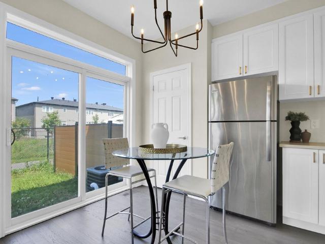 Townhouse for rent in Avalon, Ottawa
