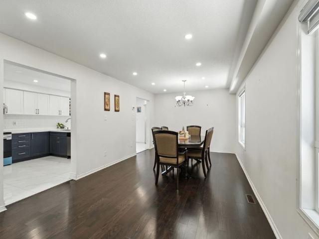 Room for rent in Georgina, Ontario