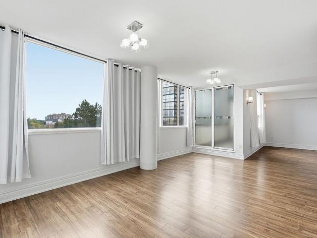 Apartment for rent in Richmond Hill, Golden Horseshoe