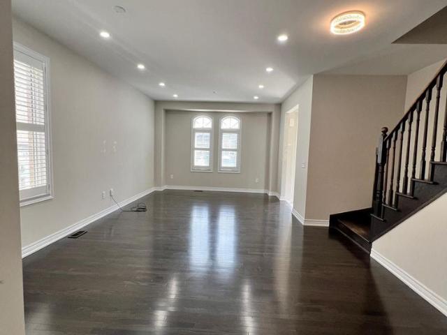 Townhouse for rent in Georgina, Ontario