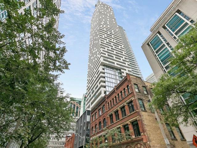 Apartment for rent in Toronto Centre, Toronto