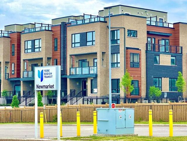 Apartment for rent in York, Ontario
