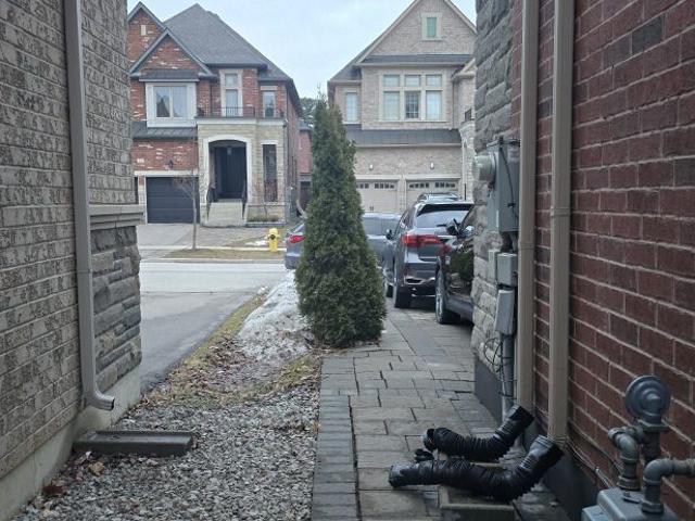 Apartment for rent in York, Ontario