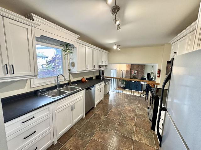 House for rent in Richmond Hill, Golden Horseshoe