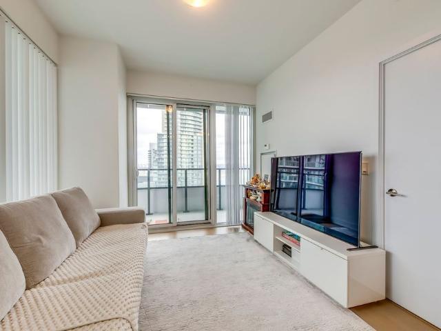 Apartment for rent in Etobicoke—Lakeshore, Toronto