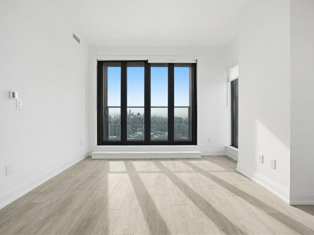 Apartment for rent in Toronto—St. Paul's, Toronto