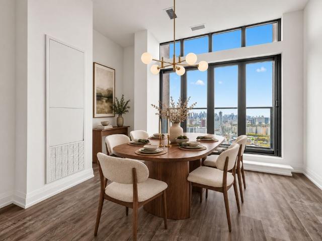 Apartment for rent in Toronto—St. Paul's, Toronto