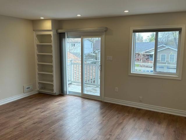 Apartment for rent in Keswick, Golden Horseshoe