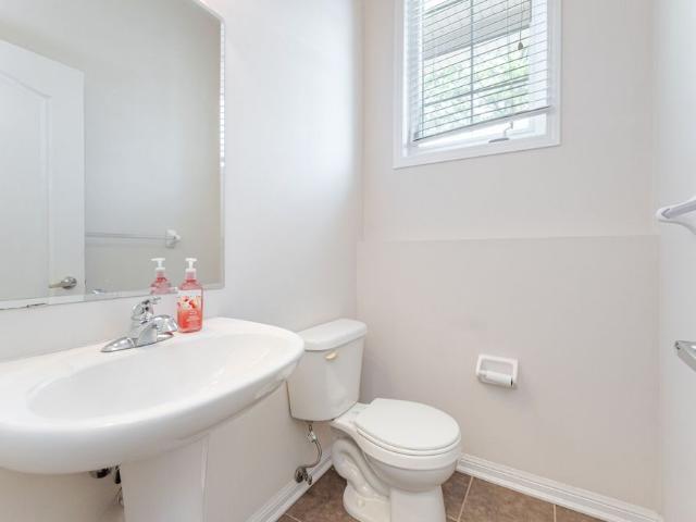 Townhouse for rent in Milton, Ontario