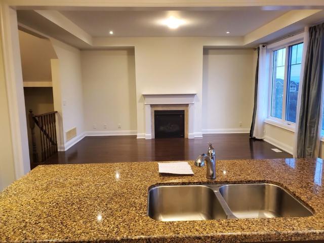 House for rent in Kingmeadow, Oshawa