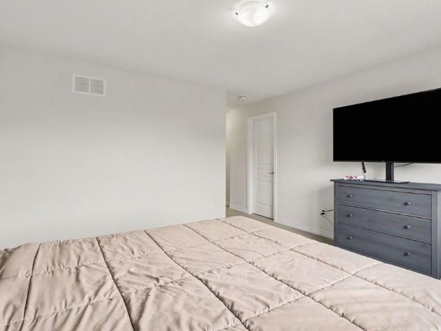 Townhouse for rent in Mulhurst Bay, Ontario