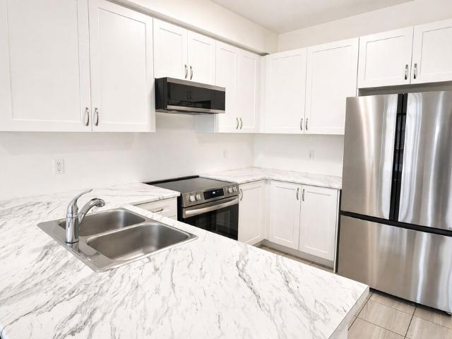 Townhouse for rent in Innisfil, Ontario