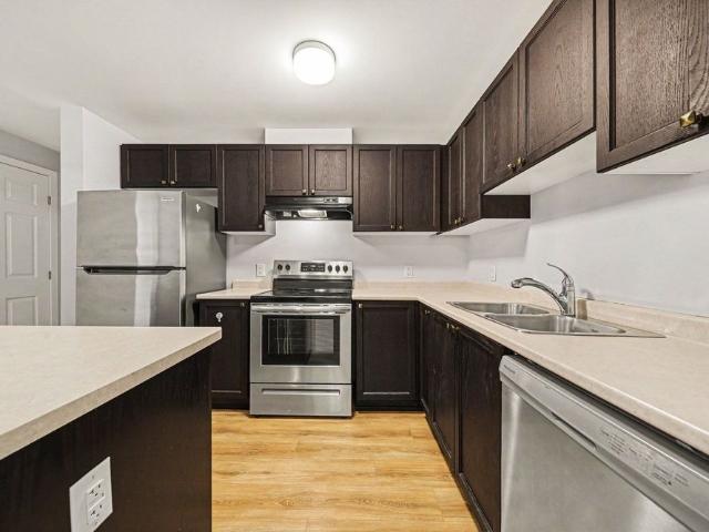 Apartment for rent in Barrhaven West, Ottawa
