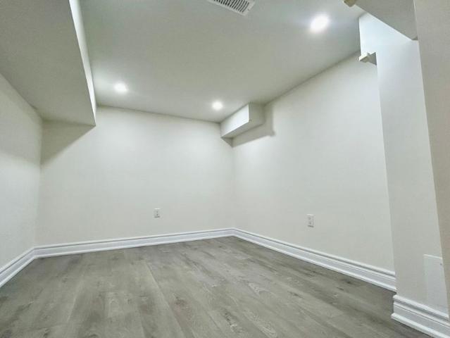 Apartment for rent in Durham, Ontario