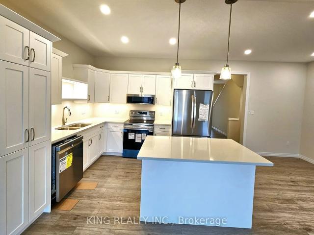 Townhouse for rent in St. Thomas, Southwestern Ontario