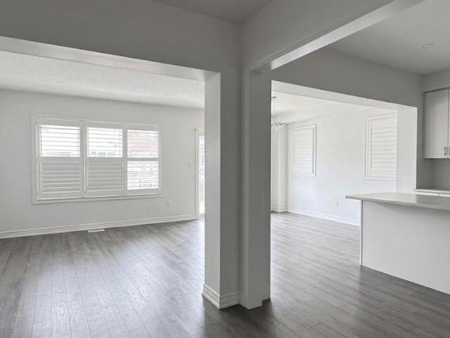 Townhouse for rent in Georgina, Ontario