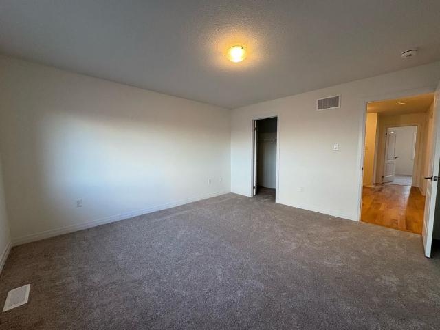 Townhouse for rent in Welland, Golden Horseshoe